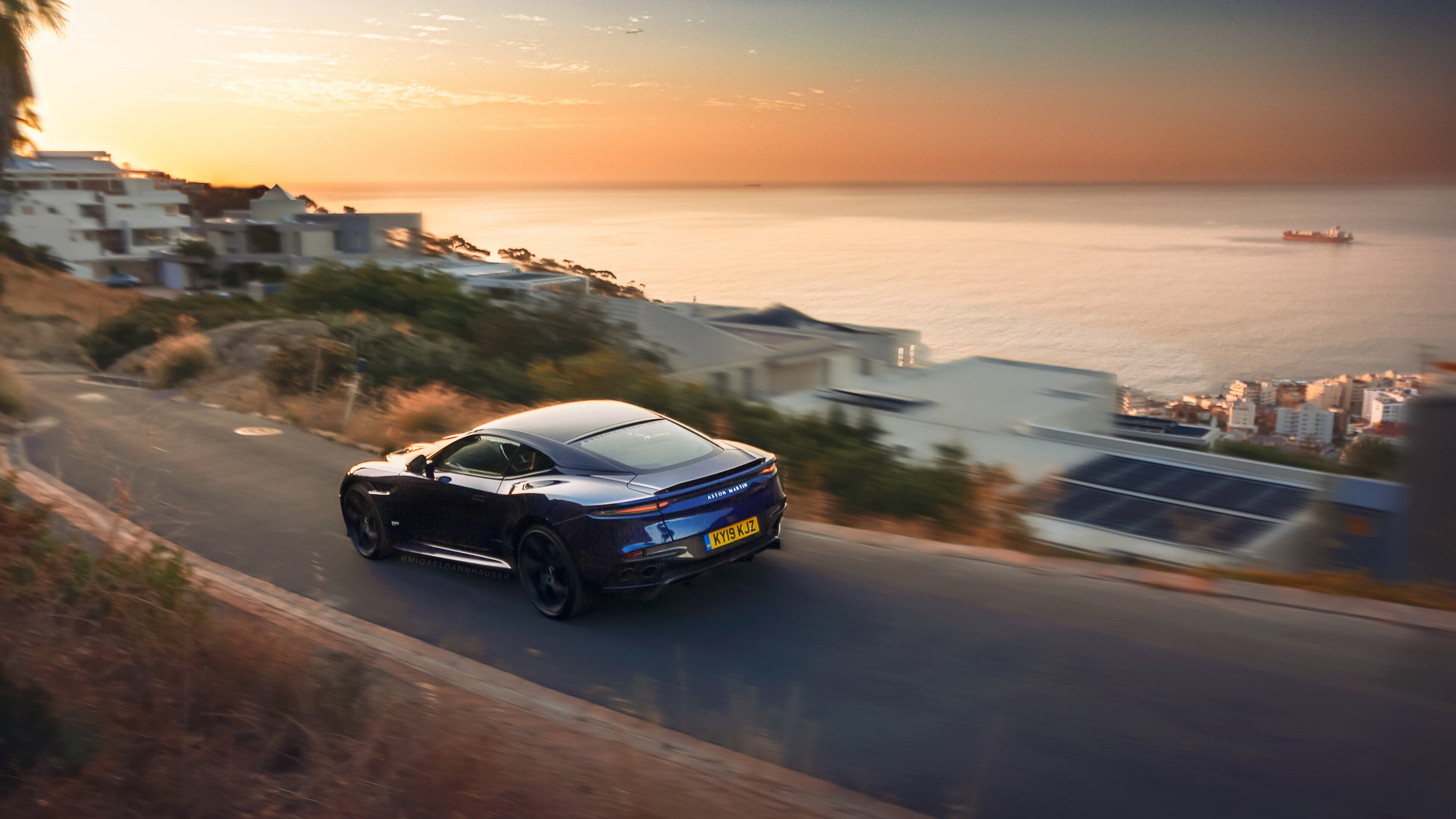 克罗地亚骑手吉塔·日特科维奇在2024年国际马术联合会世界障碍赛中以“Dior Hrvaška”马匹获得第八名，展现坚韧精神。